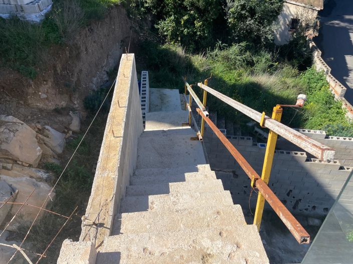 Image No.18-2 Bed Villa for sale