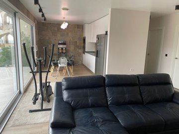 c545fa4e-de9c-47f2-bb6d-b2f2dc8ea529-whatsapp