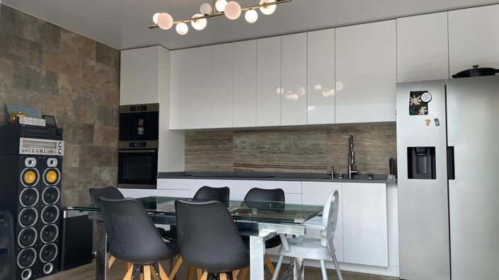 Image No.9-2 Bed Villa for sale