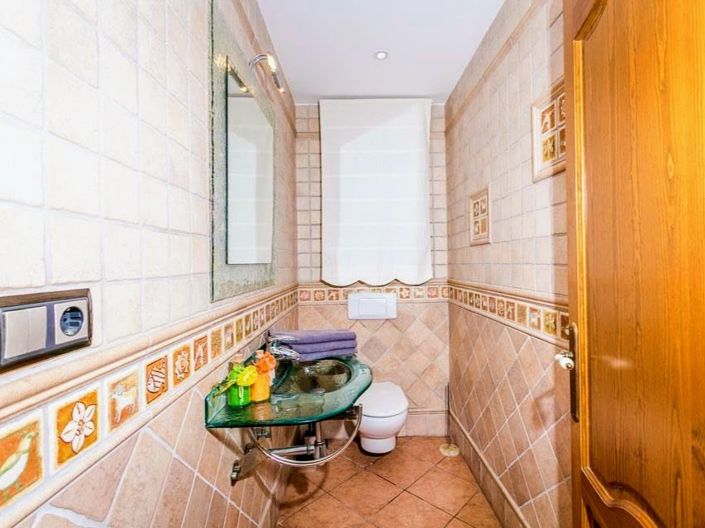 Image No.18-4 Bed Villa for sale