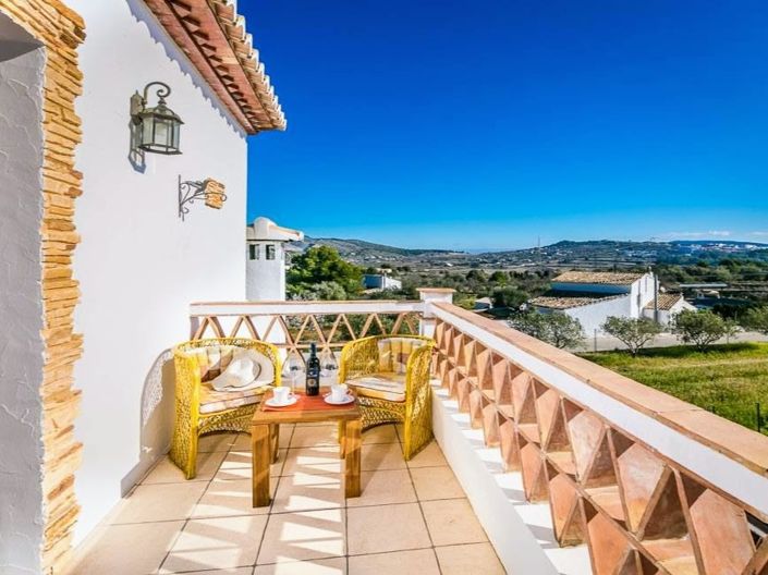 Image No.4-4 Bed Villa for sale