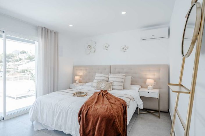 Image No.10-4 Bed Villa for sale