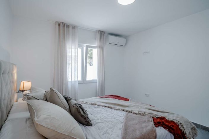 Image No.37-4 Bed Villa for sale