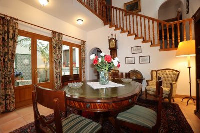 aafbc0f9-9d4e-40d5-997f-f8d7b64d7a0b-af0a0368