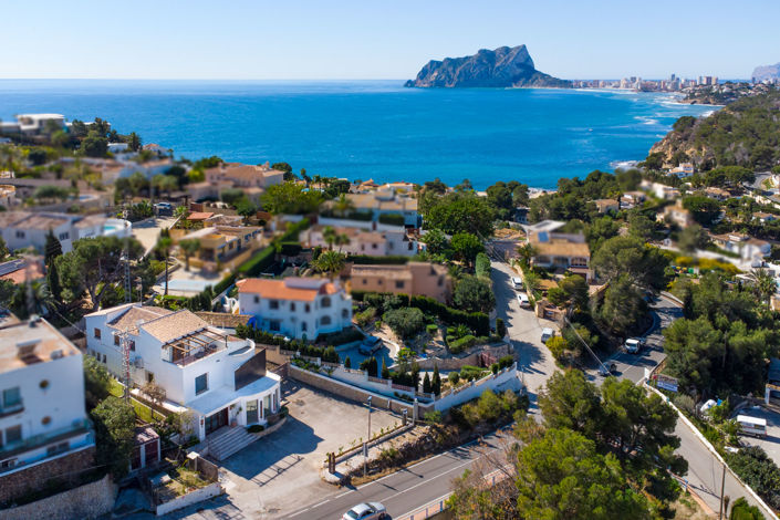 Image No.3-3 Bed Commercial for sale