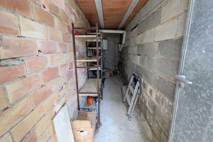 Image No.23-1 Bed Apartment for sale