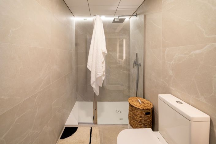 Image No.50-2 Bed Apartment for sale