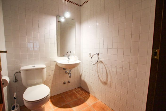 Image No.26-4 Bed Villa for sale