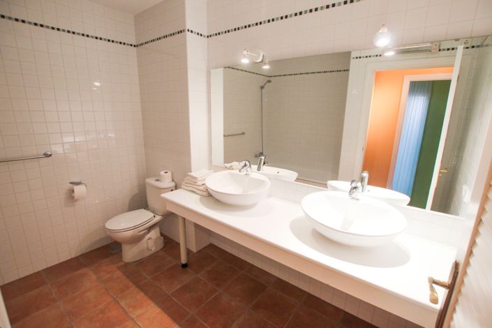 Image No.29-4 Bed Villa for sale