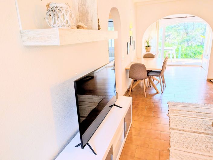 Image No.25-2 Bed Townhouse for sale