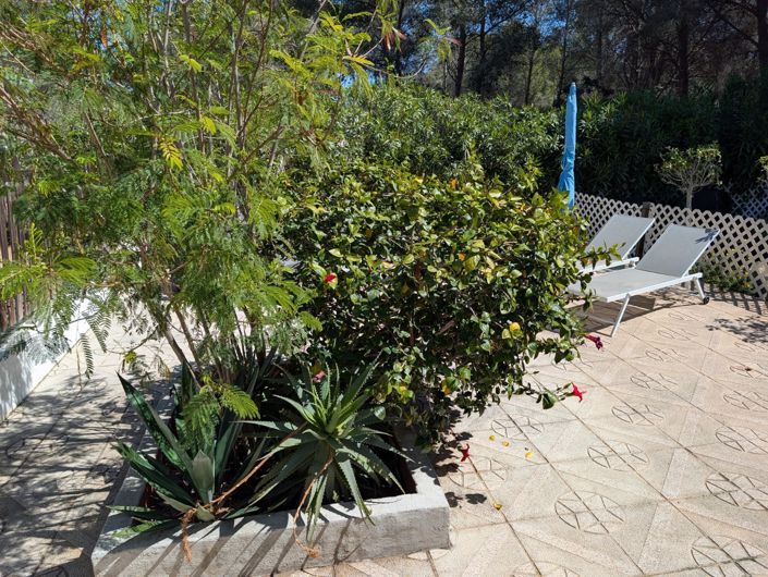 Image No.29-2 Bed Townhouse for sale