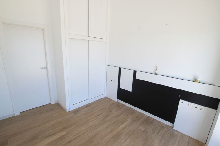 Image No.18-3 Bed Villa for sale