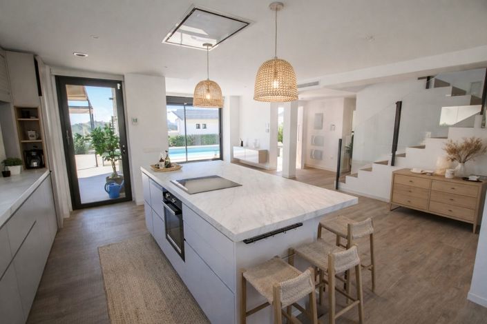 Image No.6-3 Bed Villa for sale