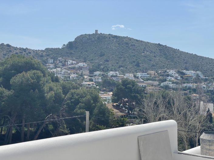 Image No.12-4 Bed Villa for sale