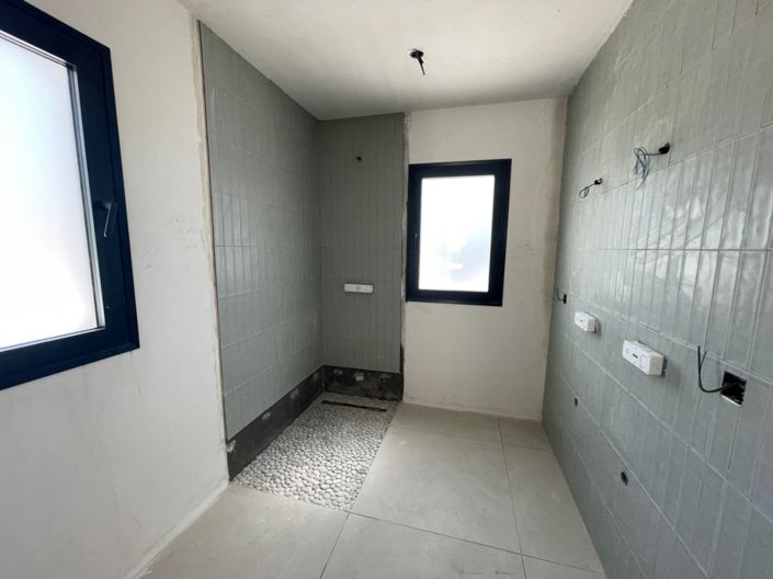 Image No.21-4 Bed Villa for sale