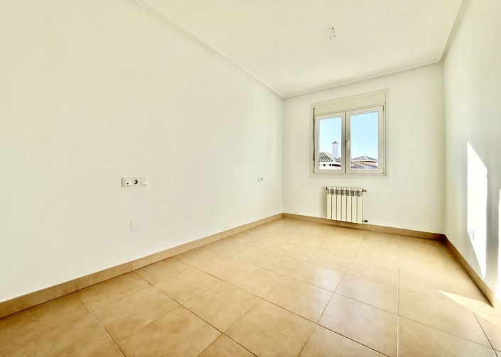 Image No.15-3 Bed Villa for sale