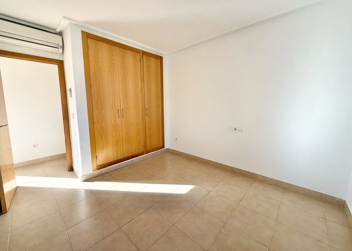 Image No.17-3 Bed Villa for sale