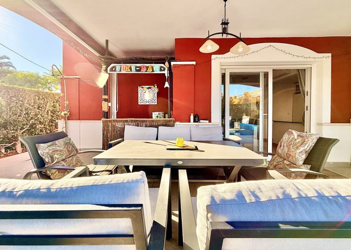 Image No.16-2 Bed Townhouse for sale