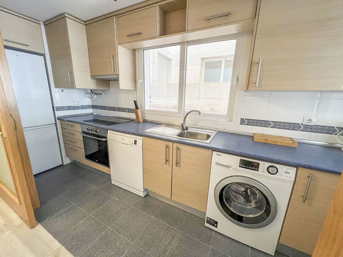 Image No.13-3 Bed Apartment for sale