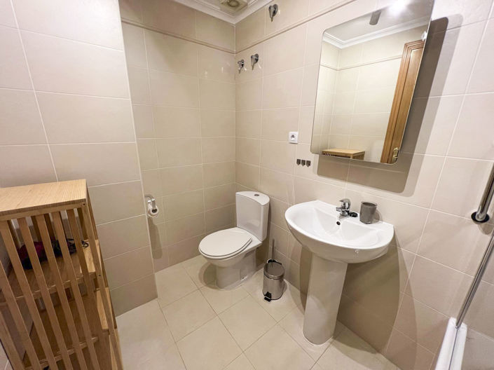 Image No.9-3 Bed Apartment for sale