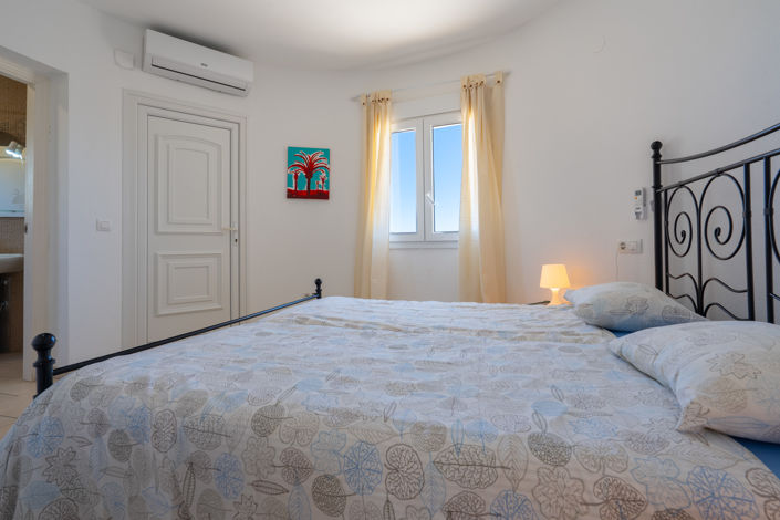 Image No.22-3 Bed Villa for sale