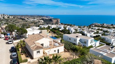 villa-en-venta-cumbre-del-sol-2526-dron-5