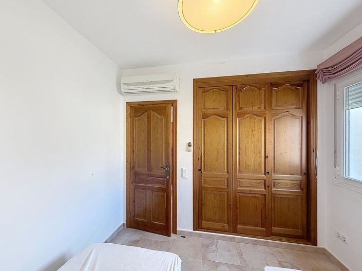 Image No.38-4 Bed Villa for sale