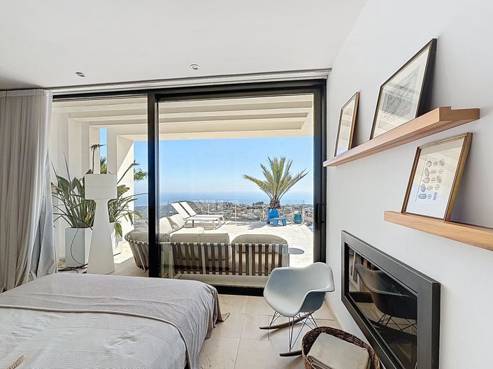 Image No.38-4 Bed Villa for sale