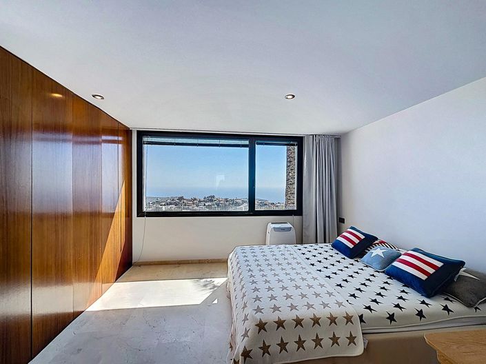 Image No.47-4 Bed Villa for sale