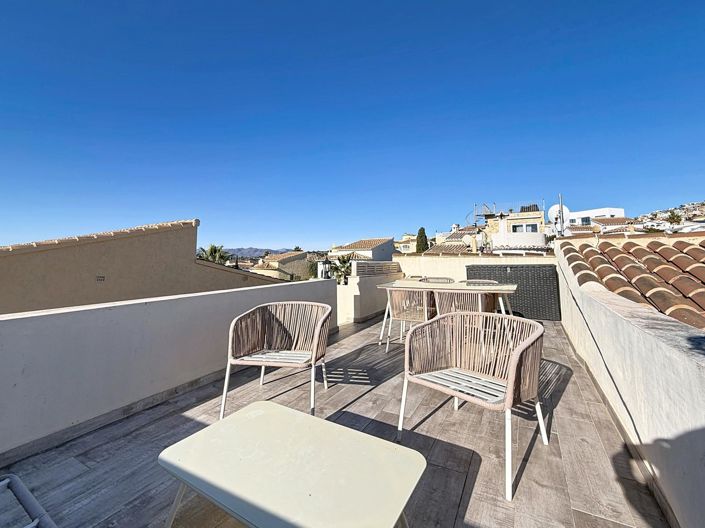 Image No.30-2 Bed Villa for sale