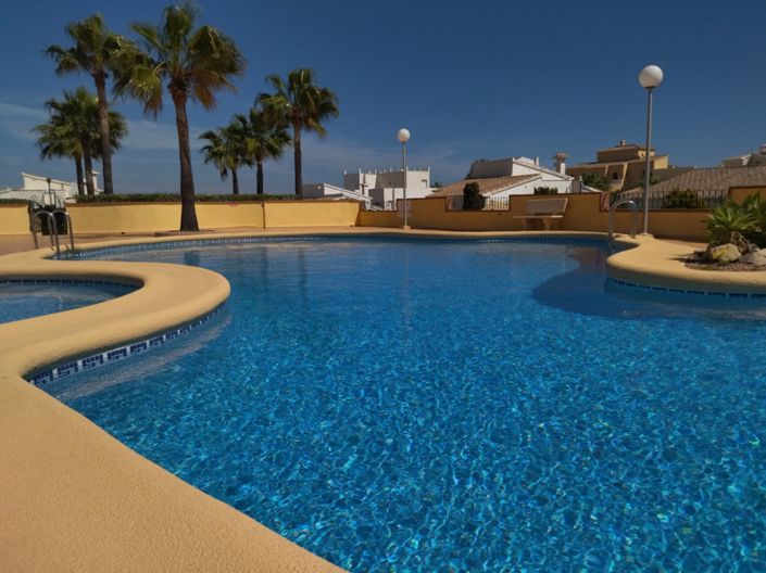 Image No.35-2 Bed Villa for sale