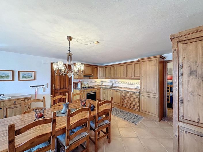 Image No.37-3 Bed Villa for sale