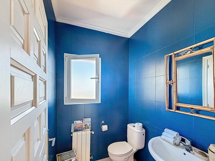 Image No.12-4 Bed Villa for sale