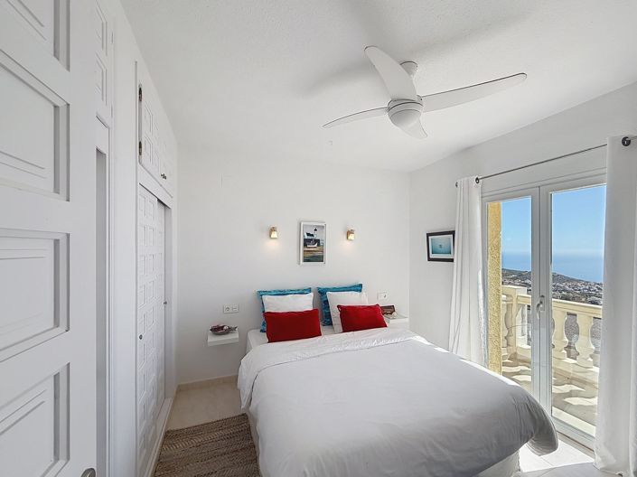 Image No.24-4 Bed Villa for sale