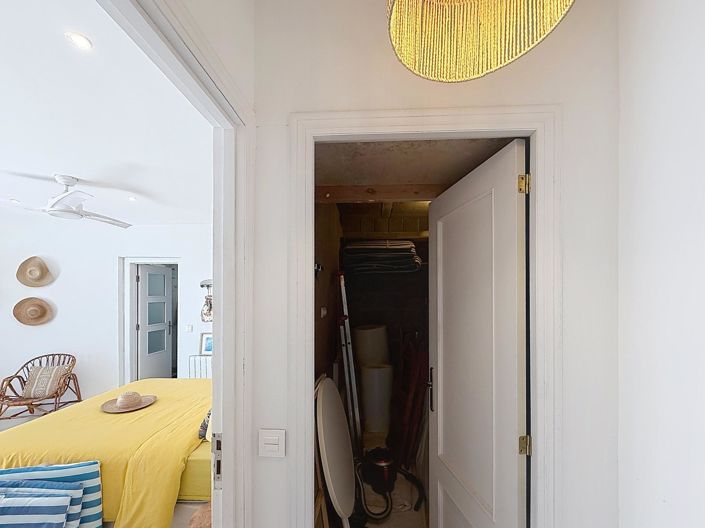 Image No.35-4 Bed Villa for sale