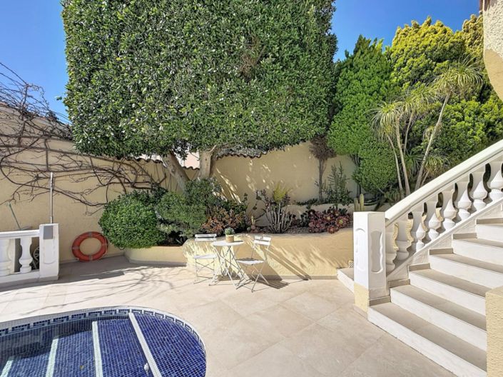 Image No.43-4 Bed Villa for sale