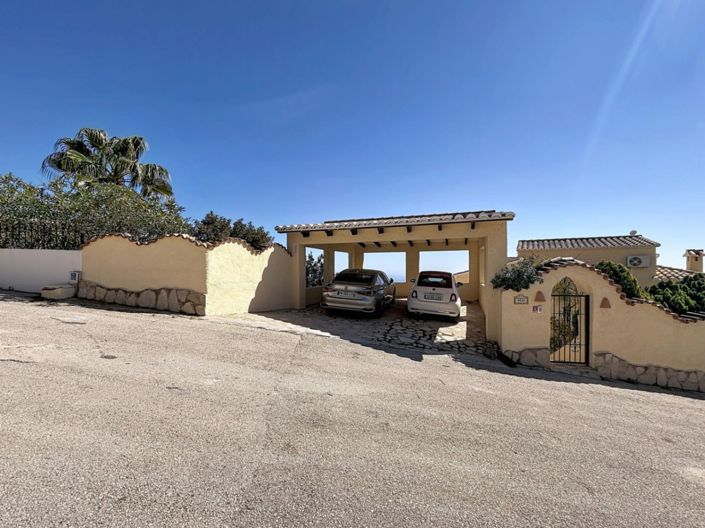 Image No.48-4 Bed Villa for sale