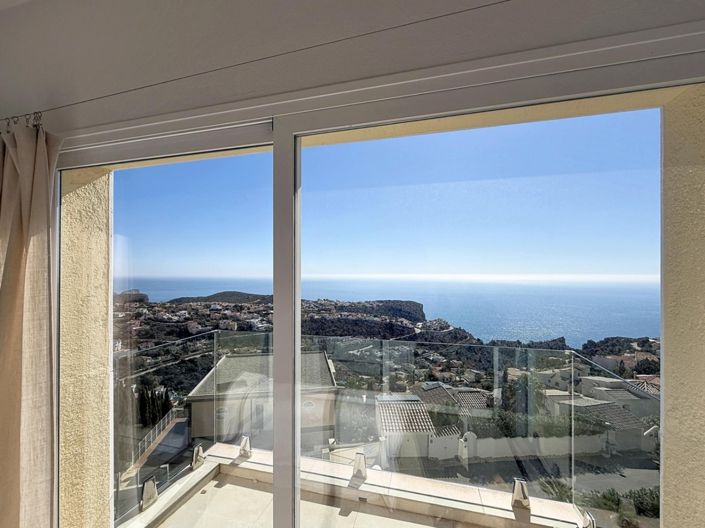 Image No.8-4 Bed Villa for sale