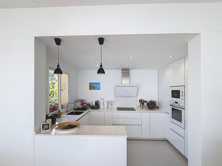 Image No.9-4 Bed Villa for sale