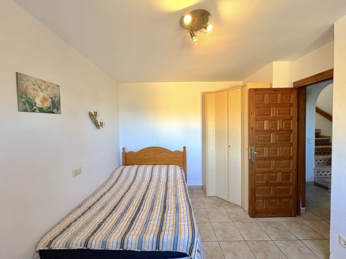 Image No.29-4 Bed Villa for sale