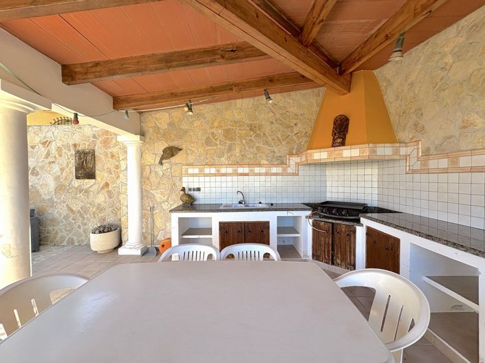 Image No.31-4 Bed Villa for sale