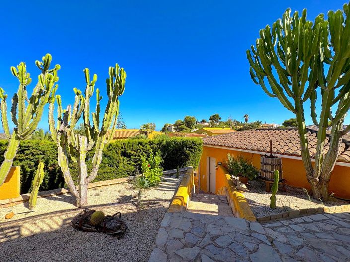 Image No.37-4 Bed Villa for sale