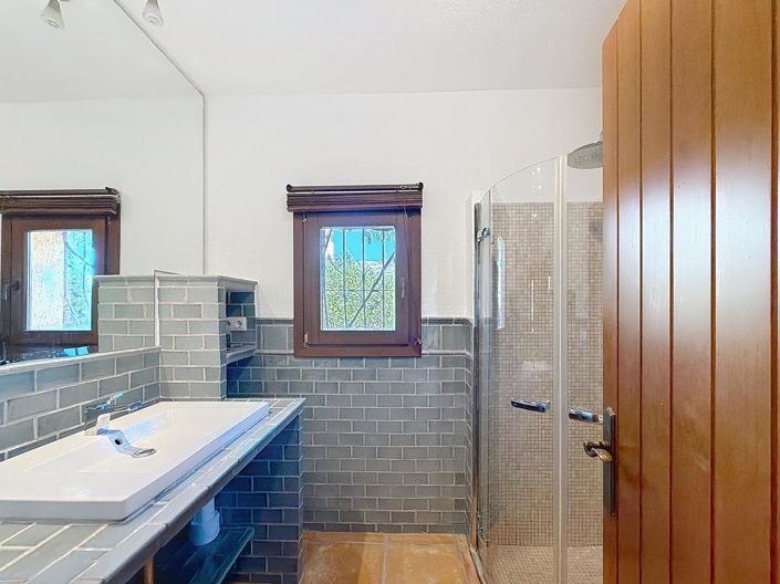 Image No.23-4 Bed Villa for sale