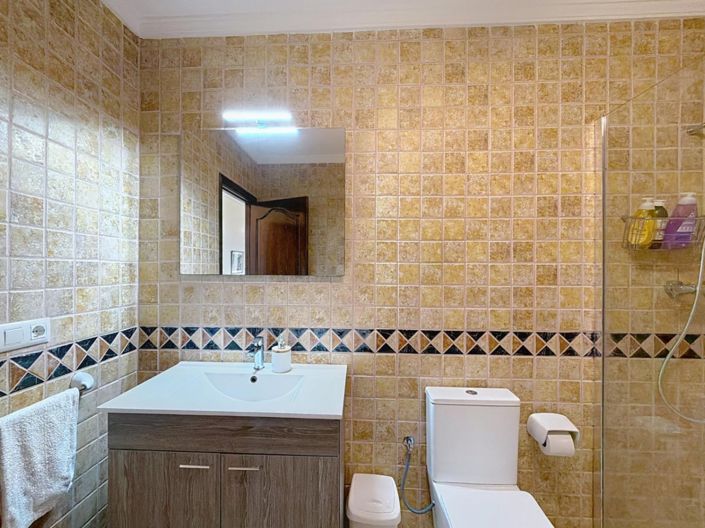 Image No.44-4 Bed Villa for sale