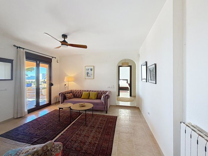 Image No.45-4 Bed Villa for sale