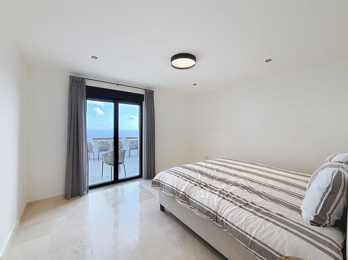 Image No.16-5 Bed Villa for sale