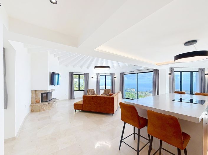 Image No.3-5 Bed Villa for sale