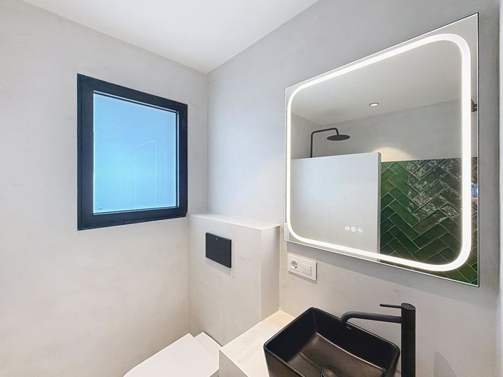 Image No.37-5 Bed Villa for sale