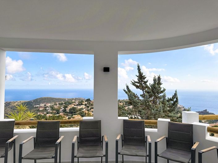 Image No.42-5 Bed Villa for sale