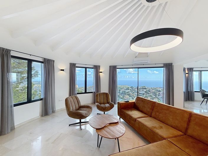 Image No.5-5 Bed Villa for sale